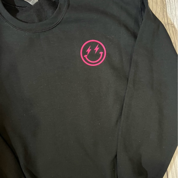 Black and pink smile face Crewneck sweatshirt custom made 😀⚡️large - Picture 5 of 6